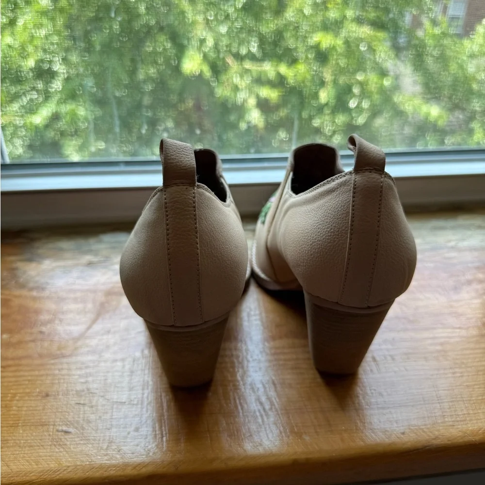 Jeffrey Campbell Cream Booties with Floral Accents - Picture 5 of 5